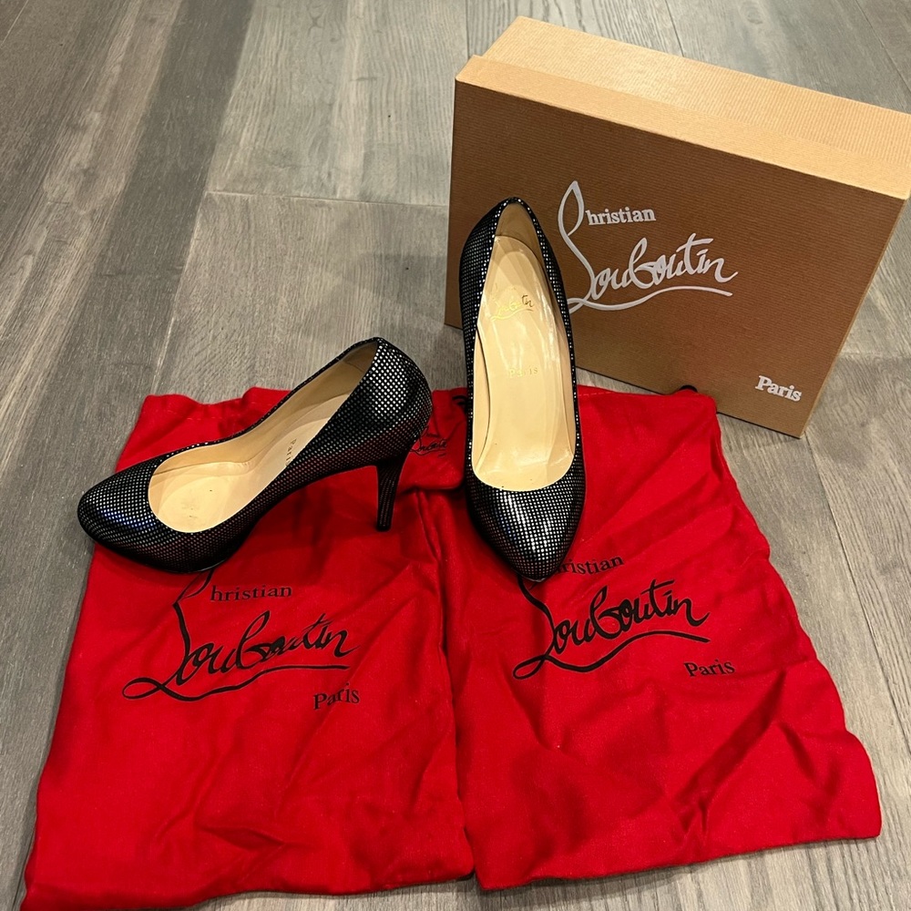 Christian Louboutin Declic Black Square Metal Platine. Worn twice!